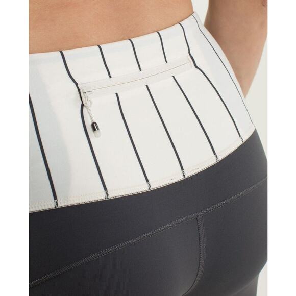 Lululemon Women's Can't Stop Pocket Crop Leggings Size 2 Grey White - Picture 4 of 16
